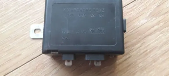 Mercedes-Benz ML W163 Aerial antenna amplifier A1638200289 16263679