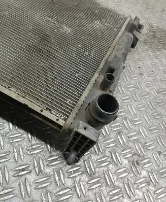 Opel Astra G Coolant radiator