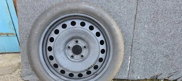 Chrysler 300 - 300C R18 spare wheel 