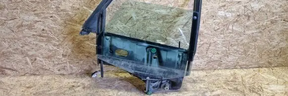Audi 80 90 B3 Rear door window/glass frame 
