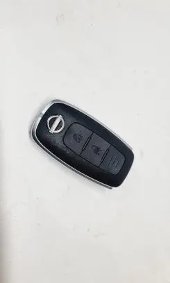 Nissan Qashqai J12 Ignition key/card S180146106 285E35MS0D