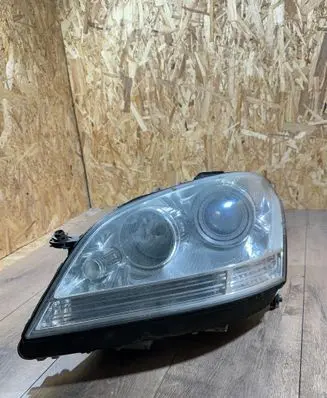 Mercedes-Benz ML W164 Headlight/headlamp