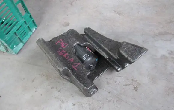 BMW 1 F40 Tool box 6872424