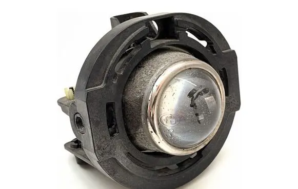 Chrysler Pacifica Front fog light 1090093
