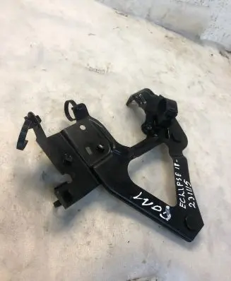 Mitsubishi Eclipse Cross Other engine bay part