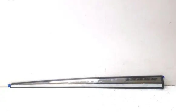 Suzuki Vitara (LY) Front door trim (molding) 
