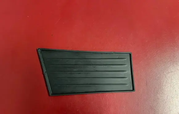 BMW X1 F48 F49 Central console drawer/shelf pad 9318584