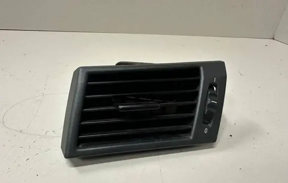 BMW X3 E83 Dashboard side air vent grill/cover trim 3400075