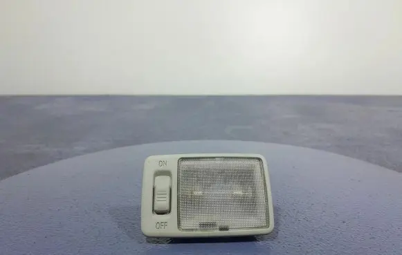 Toyota Corolla E160 E170 Boot/trunk interior light 