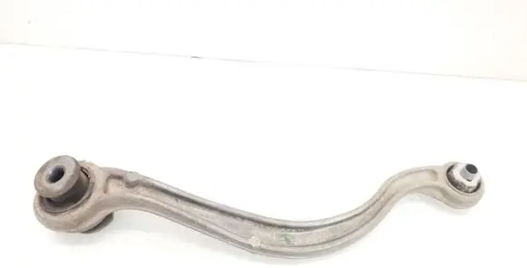 Rear control arm
