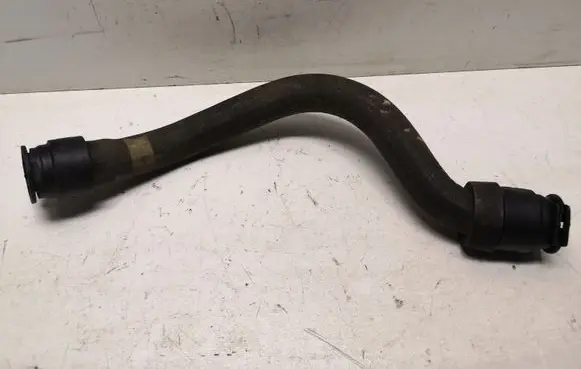 Peugeot 208 Engine coolant pipe/hose 9673507680