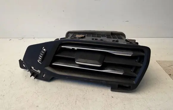 Ford Focus Dash center air vent grill JX7B19893C