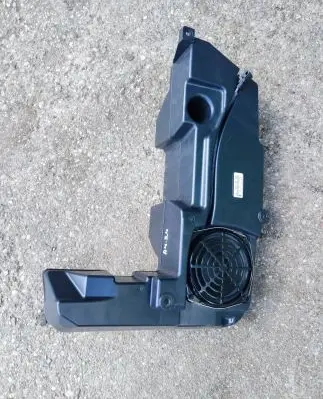 Audi A4 S4 B8 8K Subwoofer speaker 8T8035382 1000143001