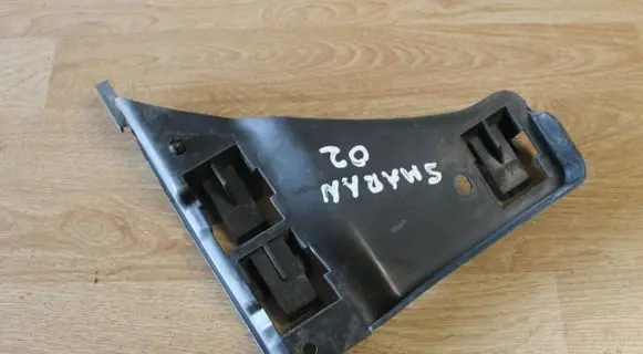 Volkswagen Sharan Front bumper mounting bracket