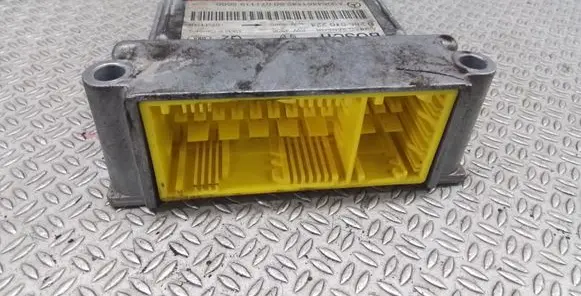 Mercedes-Benz Sprinter W906 Airbag control unit/module 0285010224