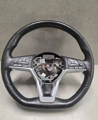 Nissan Leaf II (ZE1) Steering wheel 8815U