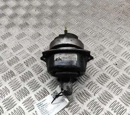 BMW X6 E71 Engine mount bracket 6793018