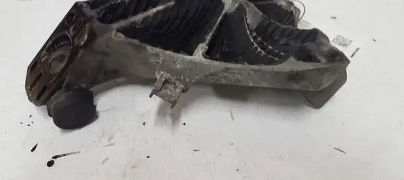 BMW 5 F10 F11 Engine mounting bracket 22116859785