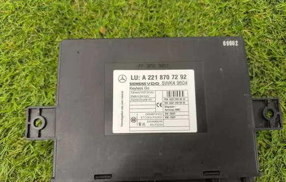 Keyless (KESSY) go control unit/module