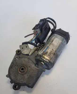 BMW 5 E34 Sunroof motor/actuator 1378645