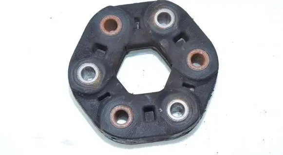BMW 3 G20 G21 Rear prop shaft donut coupling/joint 8845528 26118845528 26117522027