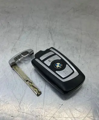 BMW 7 F01 F02 F03 F04 Ignition key/card 9259717