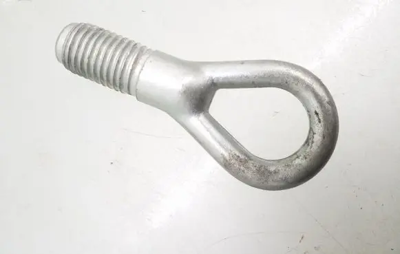 Nissan Qashqai Towing hook eye 