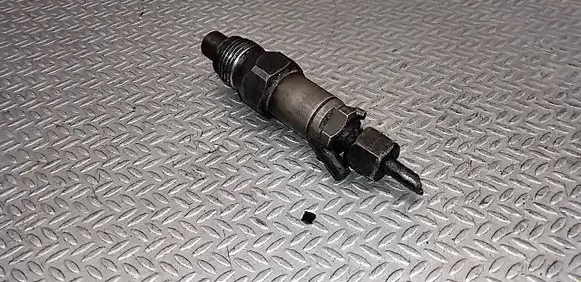 Suzuki Baleno EG Fuel injector LCR6735202