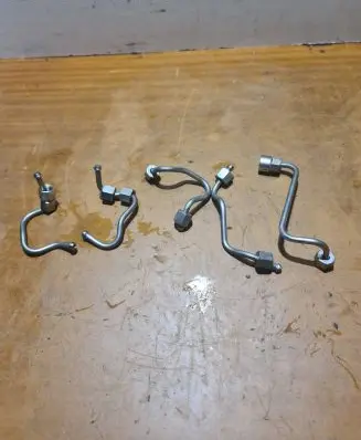 Renault Kangoo II Fuel injector supply line/pipe 05506RA 180616