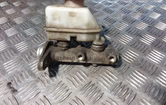 Hyundai Accent Master brake cylinder BM111375