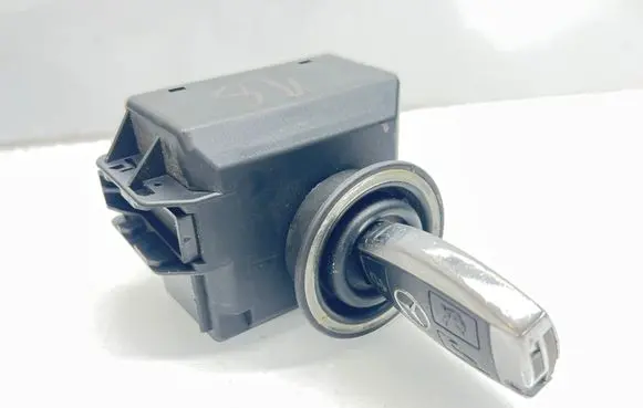 Mercedes-Benz E W212 Ignition lock A2129055600