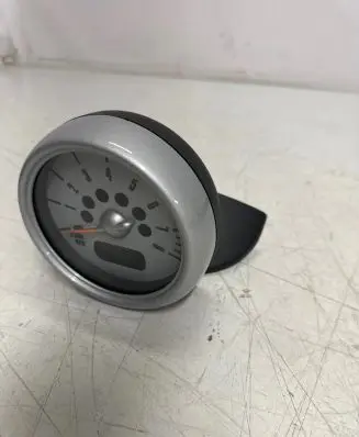 Mini One - Cooper R50 - 53 Speedometer (instrument cluster) 6211-4110239