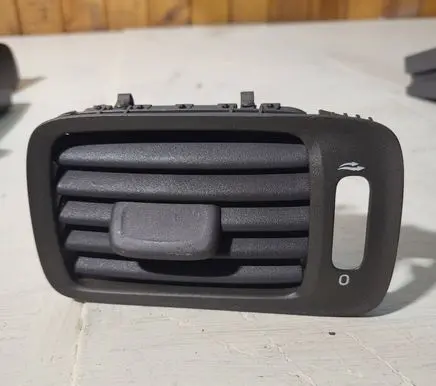 Volvo C70 Dashboard side air vent grill/cover trim 9481652
