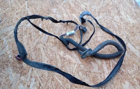 Renault Trafic II (X83) Rear door wiring loom 8200364566 93853146
