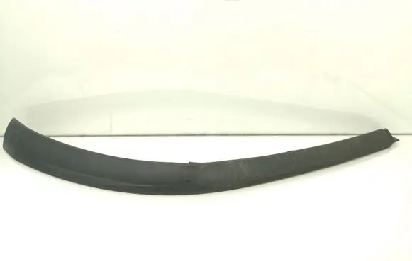Toyota Auris 150 Front bumper lip 