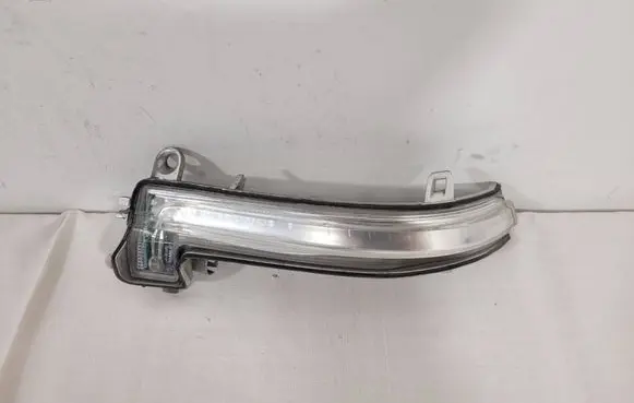BMW 3 F30 F35 F31 Mirror indicator light 20203101