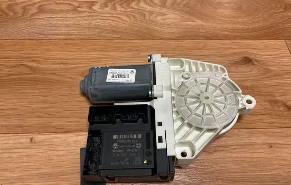Volkswagen PASSAT B6 Front door window regulator motor 1K0959793L F005S00294 974627102