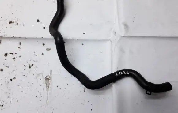 Citroen Xsara Picasso Engine coolant pipe/hose