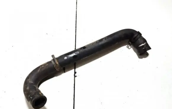 Volkswagen Touareg I Engine coolant pipe/hose
