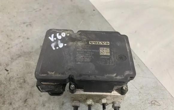 Volvo V60 ABS Pump 31329137 P31329137
