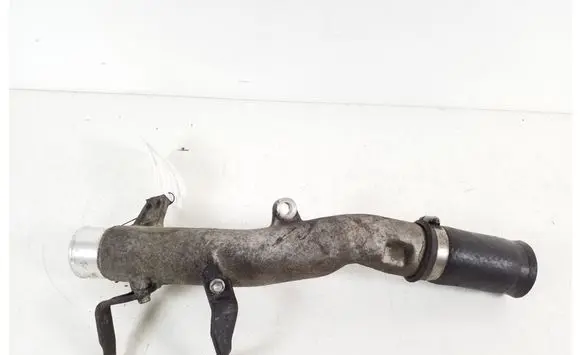 Coolant pipe/hose