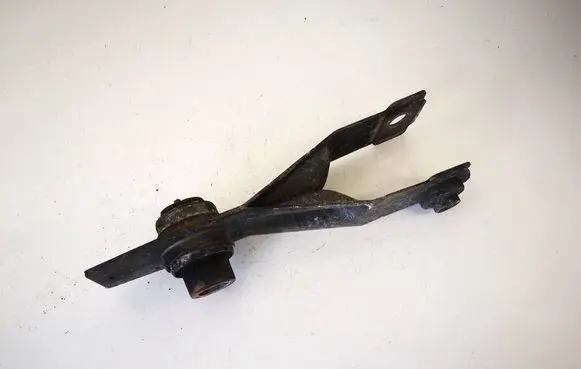 Renault Laguna II Engine mount bracket 