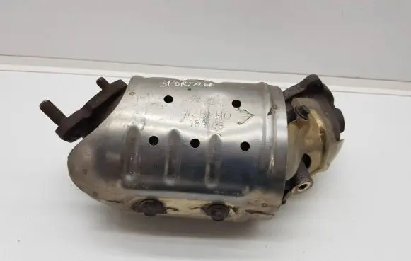 KIA Sportage Catalyst/FAP/DPF particulate filter W2BMH0 18G10B 2796F