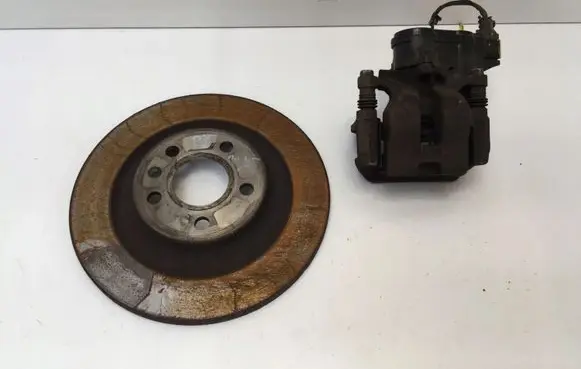 Volvo XC40 Rear brake disc P31665007