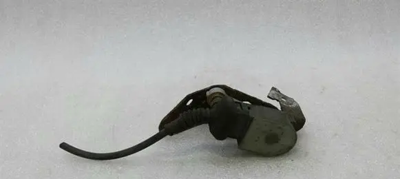 Rear air suspension level height sensor