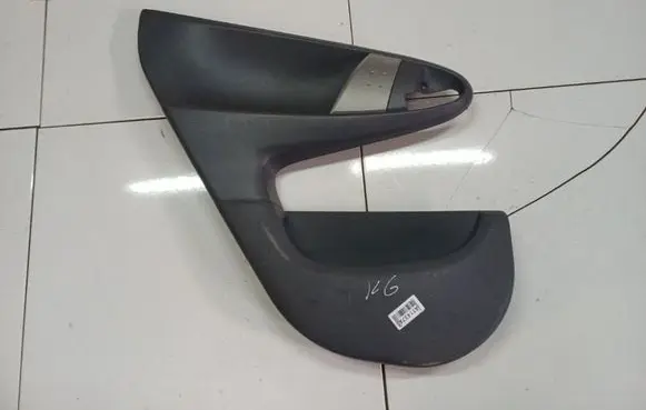 Peugeot 107 Rear door card panel trim 677880H010
