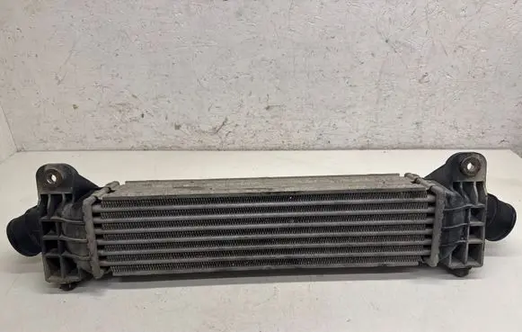 Ford Mondeo Mk III Intercooler radiator 1S7Q9L440AF