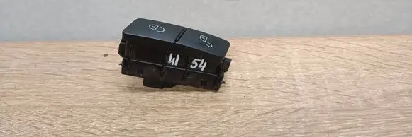 Mercedes-Benz C W204 Central locking switch button A2048706310