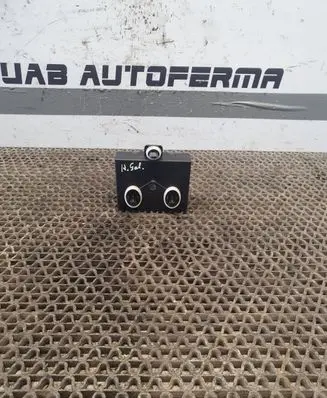 Volkswagen Tiguan Door control unit/module 5Q0959595E 5Q0959595 P10125484