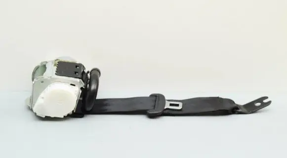 Rear seatbelt
